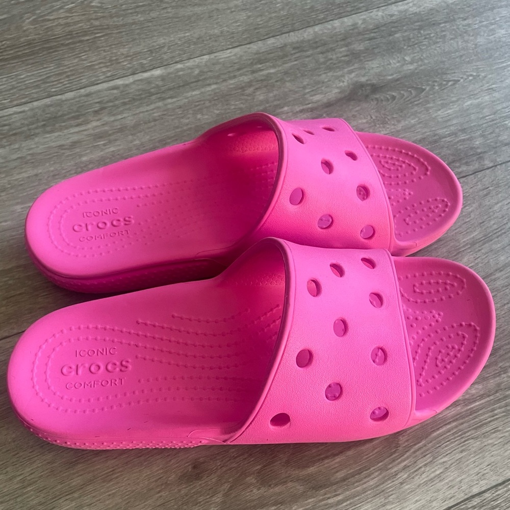 💗 Kids Classic Crocs Slides Electric Pink